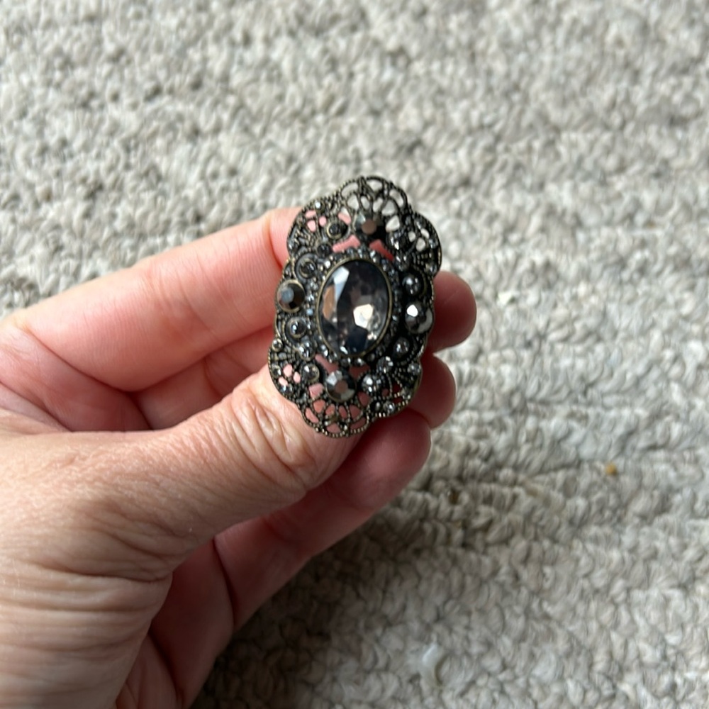 Vintage style ring